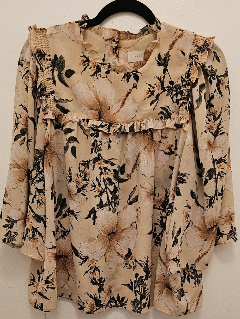 Happy Nature - Cream Floral Ruffle-Trim Blouse